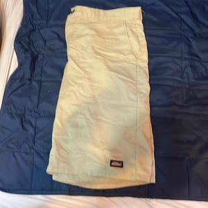Dickies men’s shorts size 36 waist